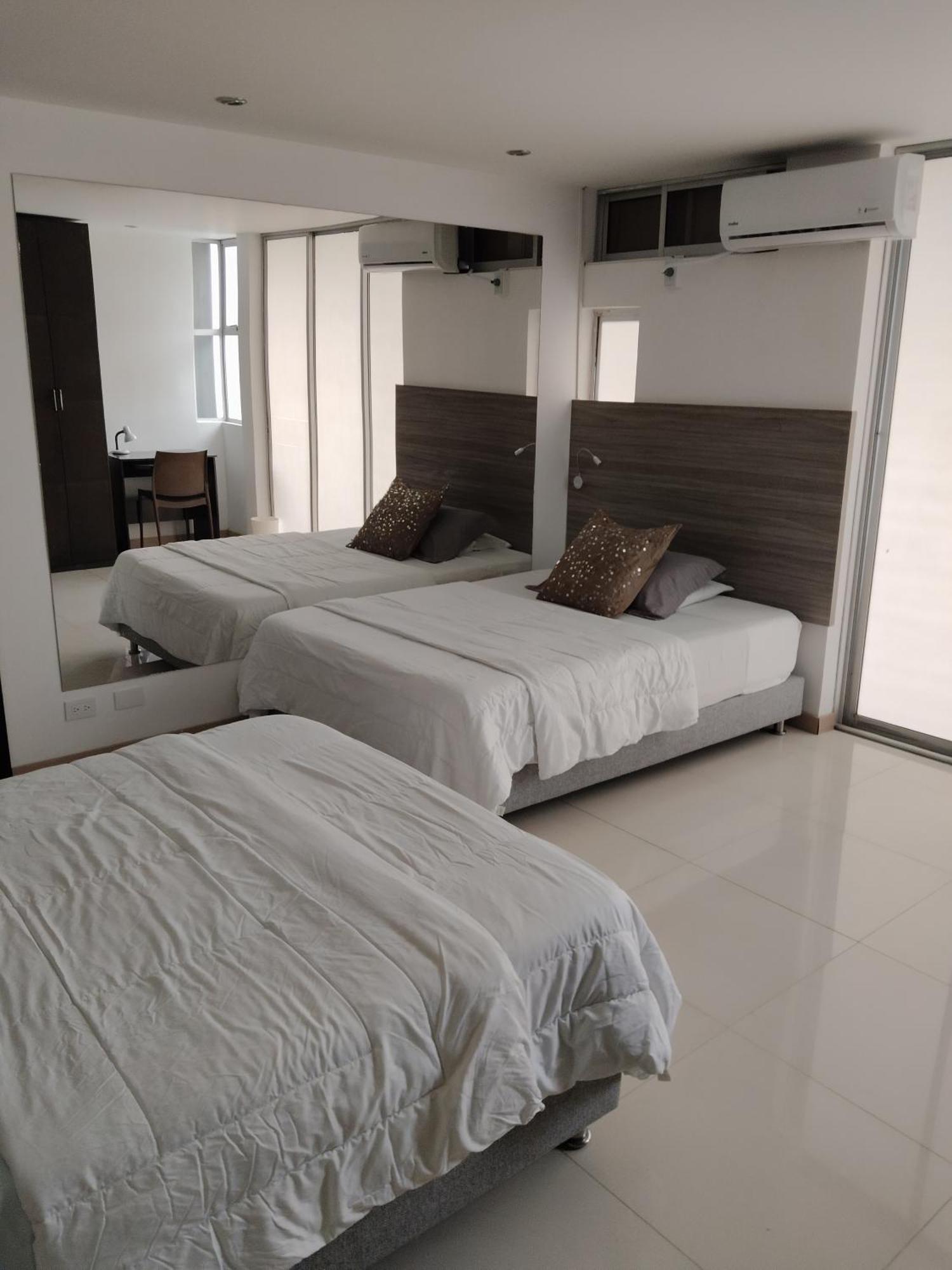 Hotel Premium House Floridablanca Exterior photo