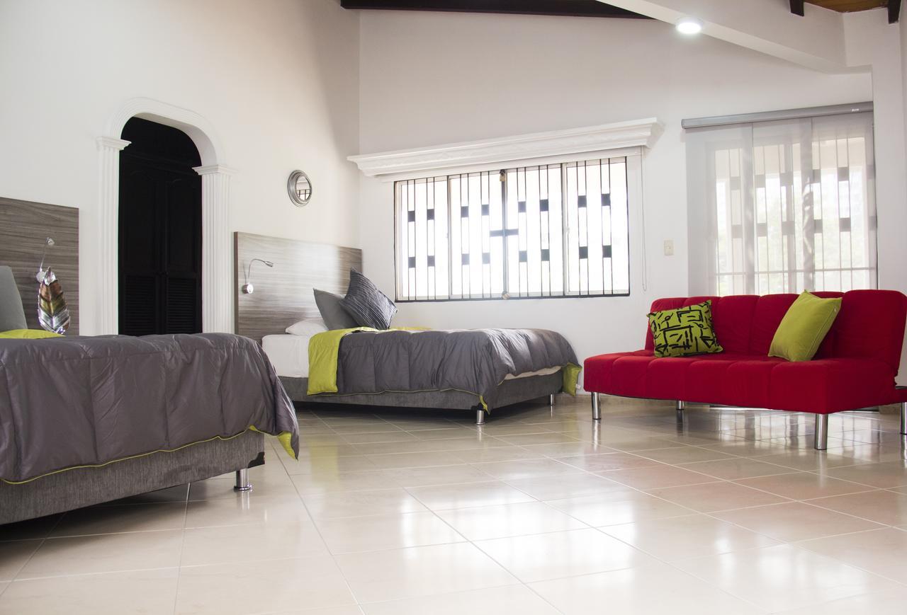 Hotel Premium House Floridablanca Exterior photo